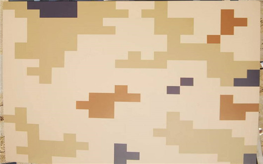 阿勒泰荒漠迷彩漆喷涂